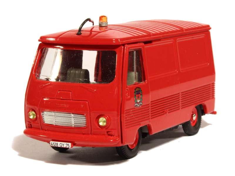7504 Peugeot J7 Pompiers 1972