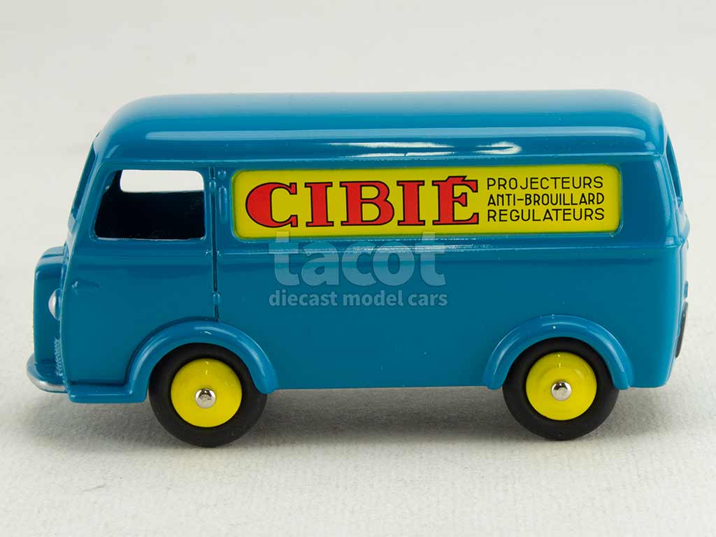 8133 Peugeot D3A Fourgon