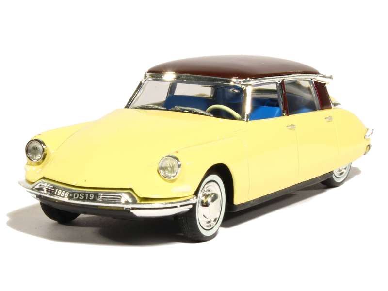 8144 Citroën DS19 Salon de Paris 1955