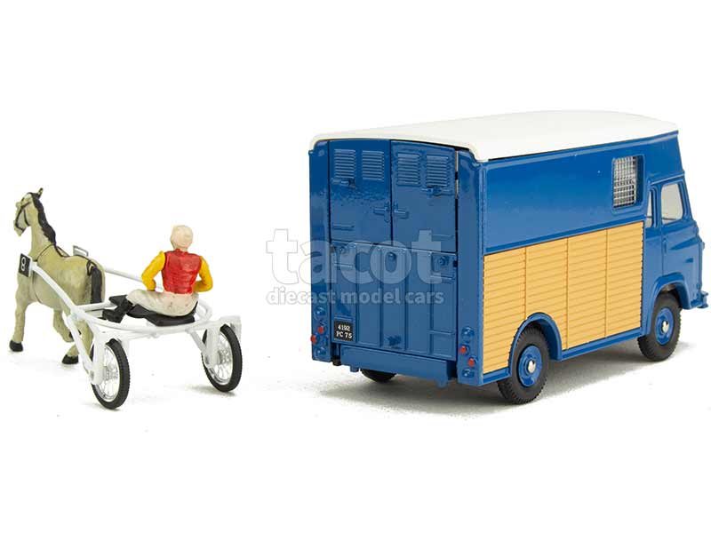 8210 Saviem SG2 Transport de Chevaux