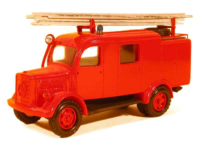 9459 Mercedes L 1500 S LF8 Pompiers