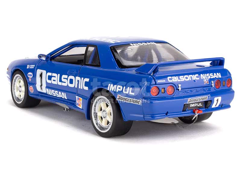 9829 Nissan Skyline GT-R