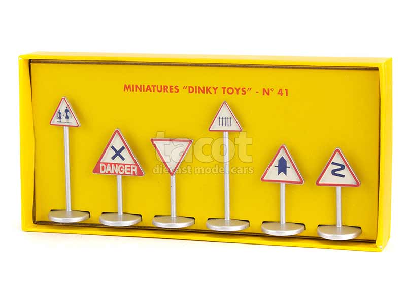 9893 Divers Set 6 Panneaux de Signalisation
