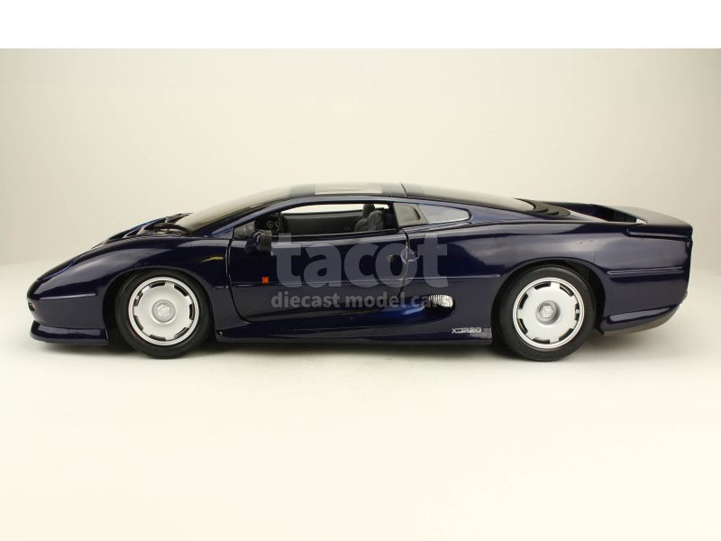 Jaguar XJ 220 1992 Maisto 1 12 Autos Miniatures Tacot