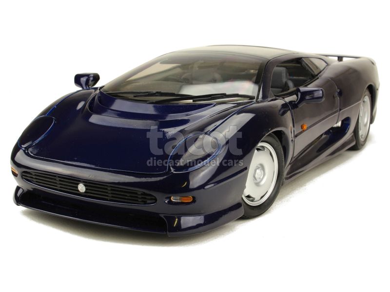 Maisto clearance jaguar xj220