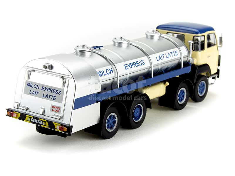 10173 Berna D330 Citerne Lait