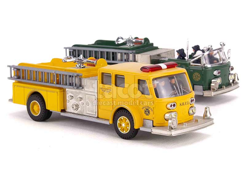 Lot De 2 Camions De Pompiers Corgi 1/50 - American La France + ERF Grande Échelle