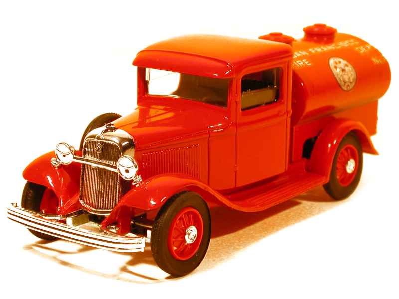 10969 Ford V8 Citerne Pompiers