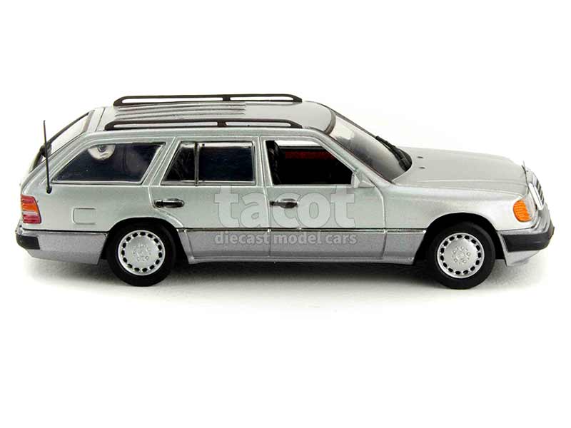 11347 Mercedes 300 TD Break 1991