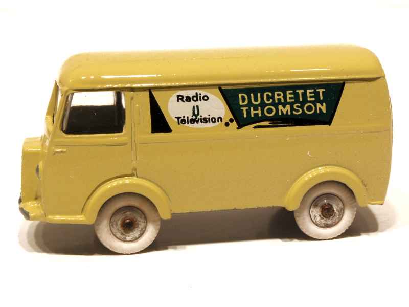 Peugeot D4A Fourgon Vitré 1958 - 25 août 2024 - Musée de l