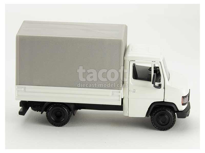 12241 Mercedes 507D LKW Canvas