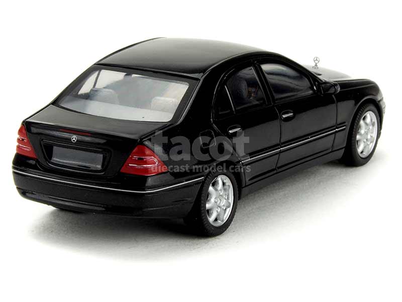 13048 Mercedes C Class Elegance/ W203 2000