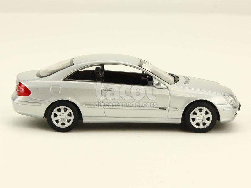 13284 Mercedes CLK Coupé/ W209 2001