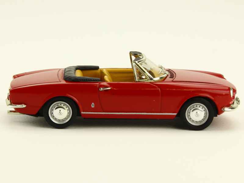 Fiat 124 spider miniature on sale