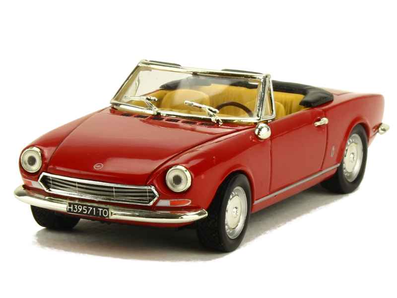Fiat 124 spider miniature clearance