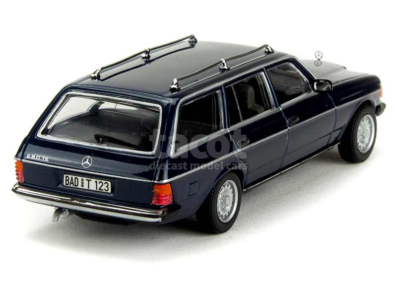 13435 Mercedes 280 TE Break 1980