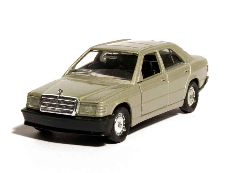 13846 Mercedes 190E/ W201 1986