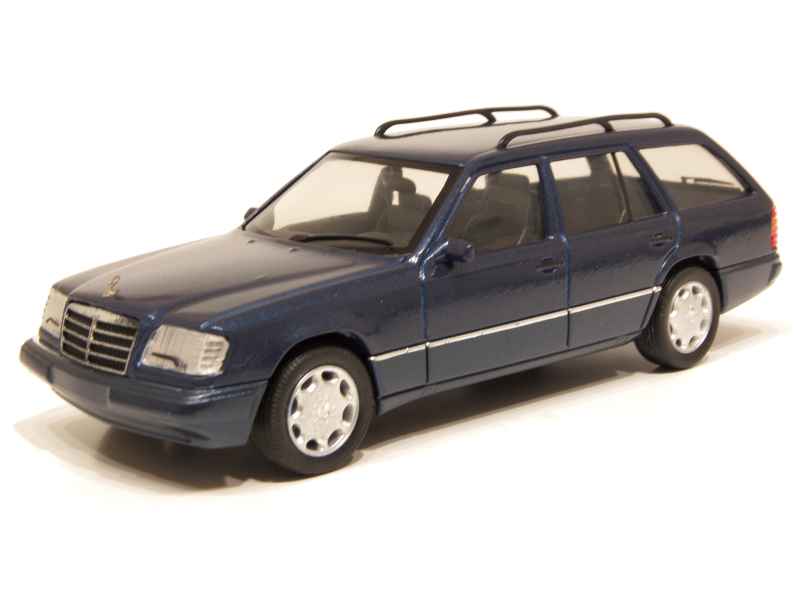 14710 Mercedes E 320 T Break/ S124 1993