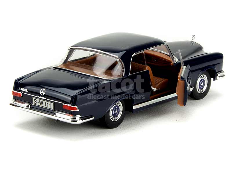 14851 Mercedes 220 SE/ W111 Coupé 1961