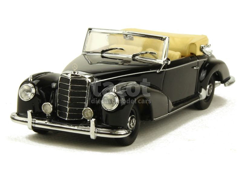 Miniature Minichamps 1/43 - Mercedes 300 S Noire - 1951-55 - Occasion
