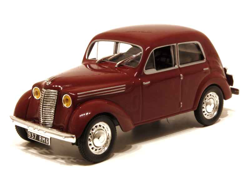 Renault - Juvaquatre 1946 - Modèle Presse - 1/43 - Autos Miniatures Renault - Juvaquatre 1946 - Modèle Presse - 1/43 - Autos Miniatures