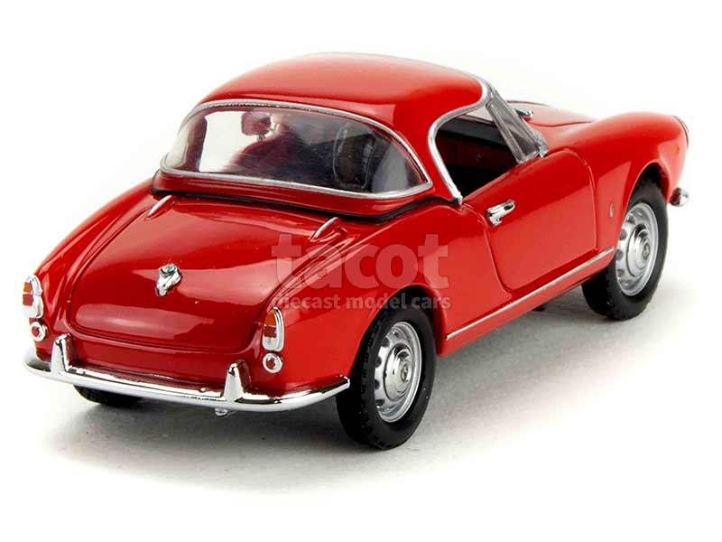 17951 Alfa Romeo Giulietta Spider Hard Top 1958