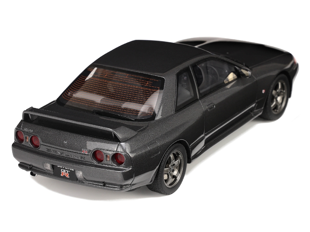 100015 Nissan Skyline GT-R R32 1993