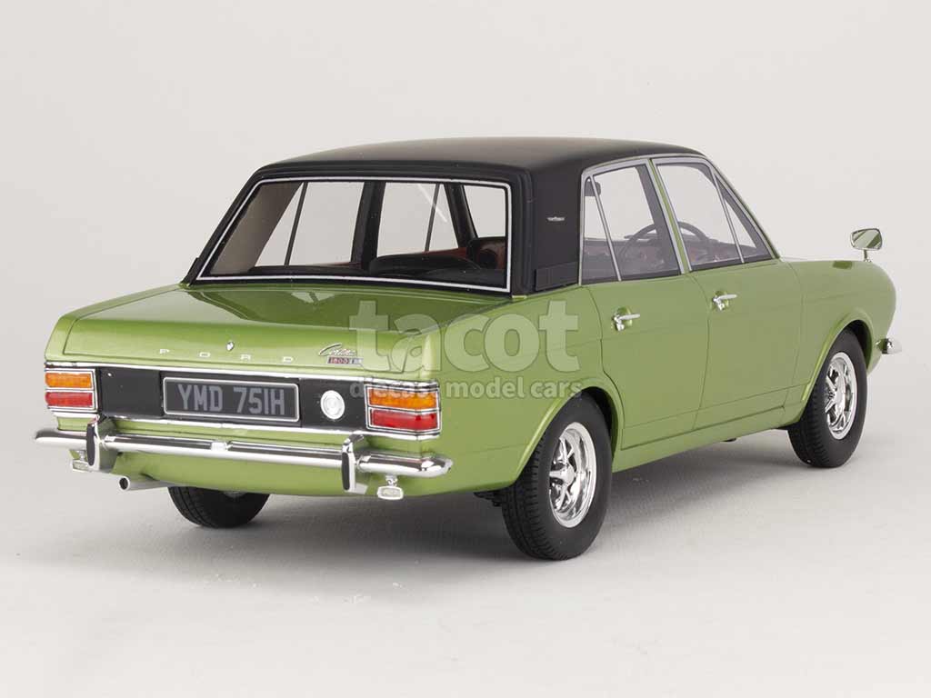 100056 Ford Cortina 1600E 1970