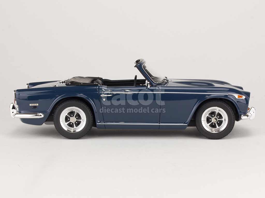 Triumph - TR5 1968 - CULT - 1/18 - Autos Miniatures Tacot