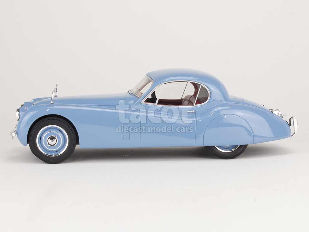 Modèle Réduit Jaguar XK120 Coupé 1951 - Échelle 1:18 - Blanc - Marque Cult Scale Models