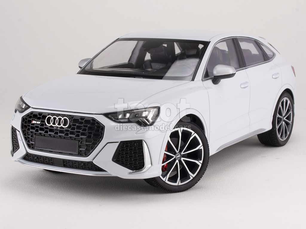 100138 Audi RS Q3 Sportback 2019