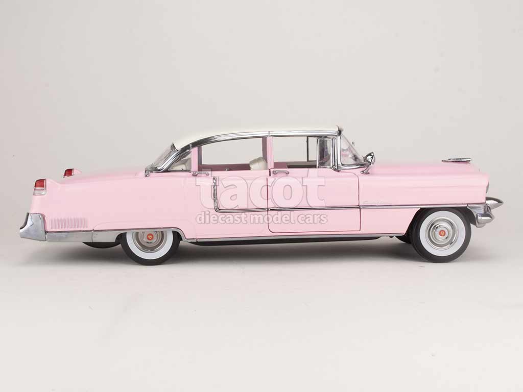 100153 Cadillac Fleetwood Series 60 1955