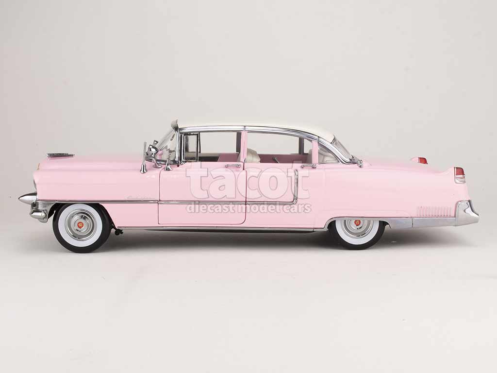 100153 Cadillac Fleetwood Series 60 1955