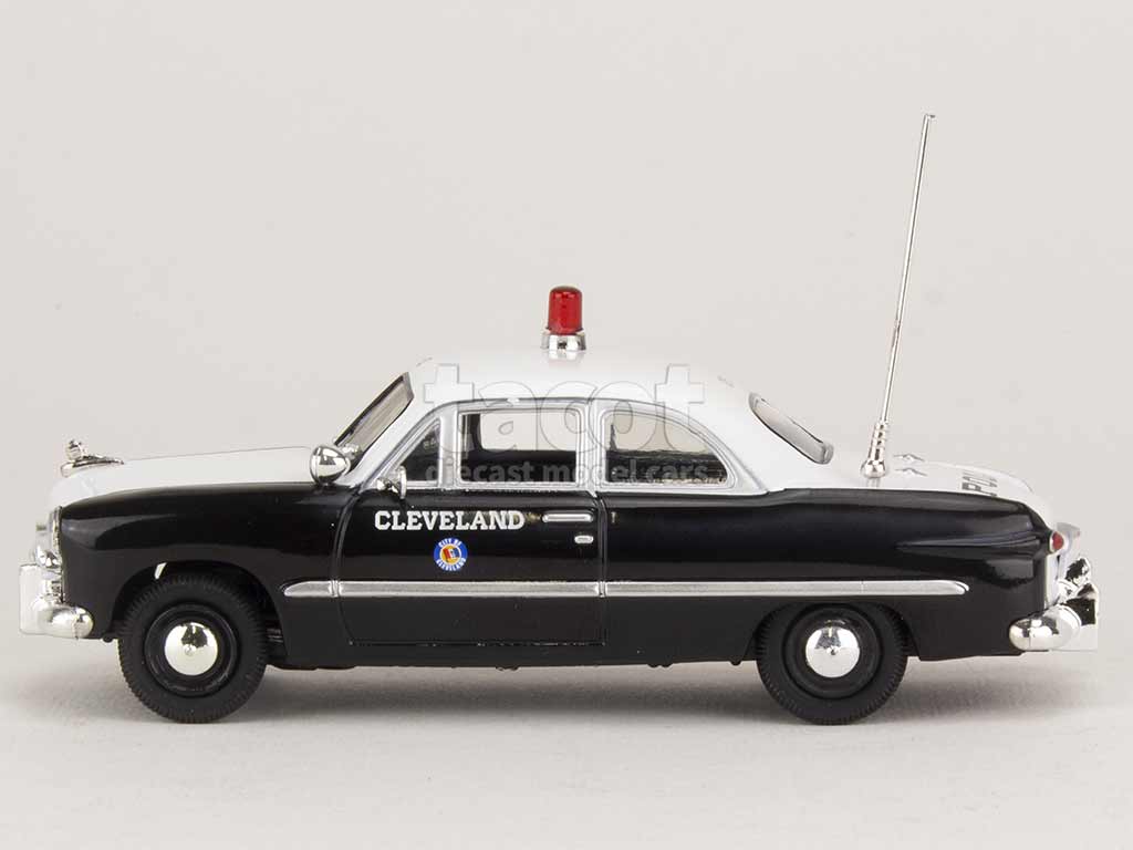 100161 Ford Coupé Police 1949