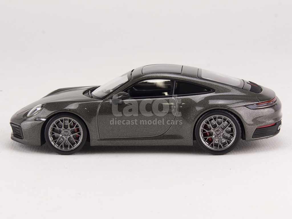100190 Porsche 911/992 Carrera 4S 2019