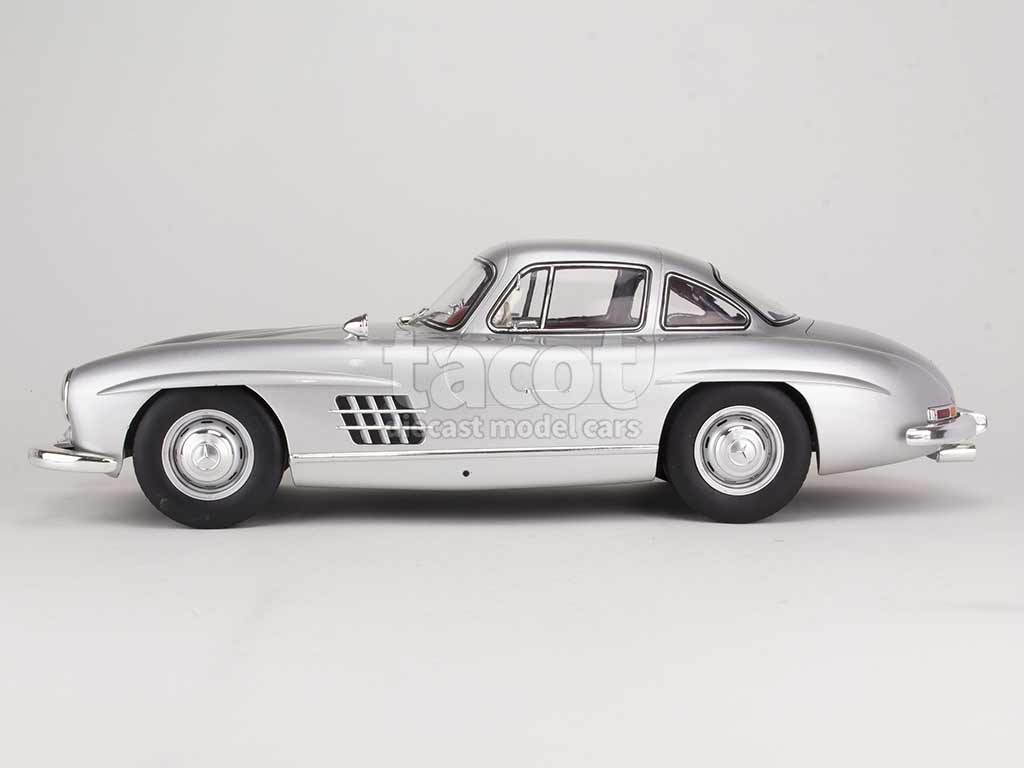 100202 Mercedes 300 SL/ W198 1954