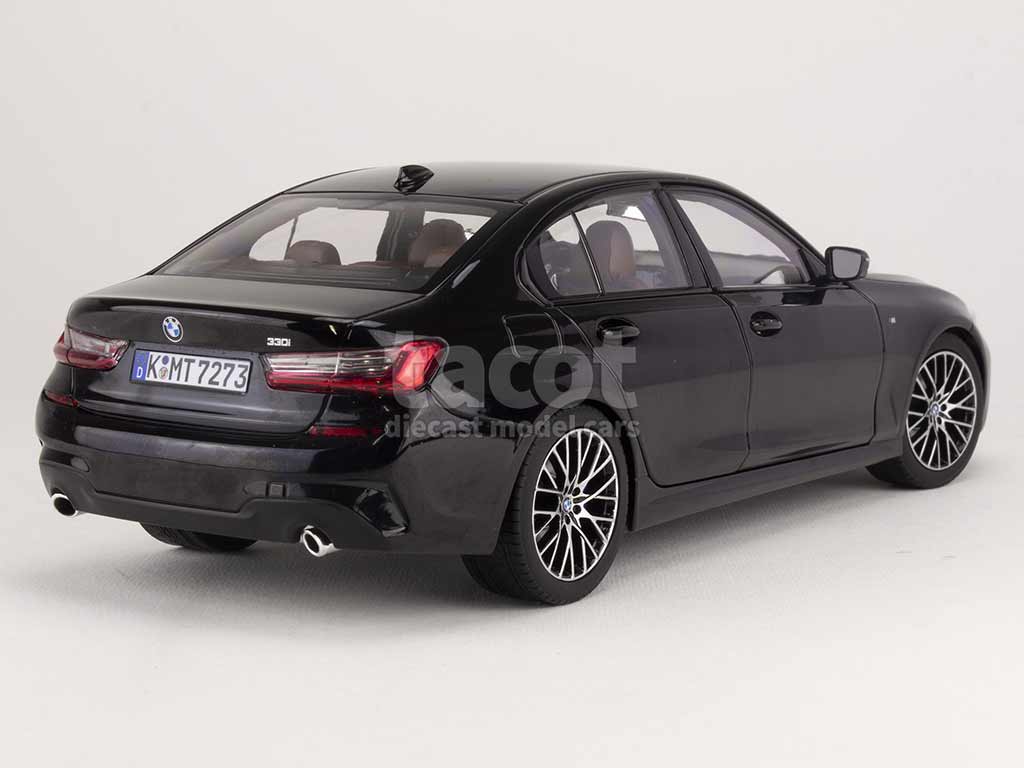 100206 BMW 330i/ G20 2018