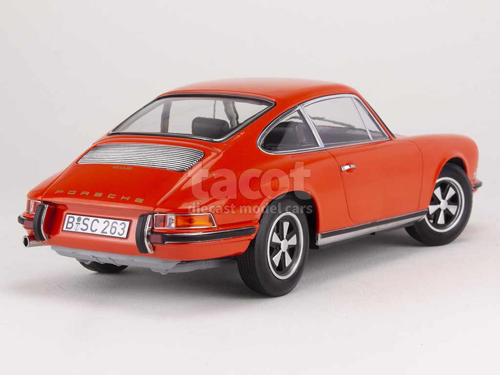 100211 Porsche 911E 1970