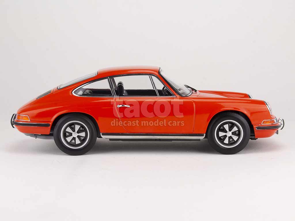 100211 Porsche 911E 1970