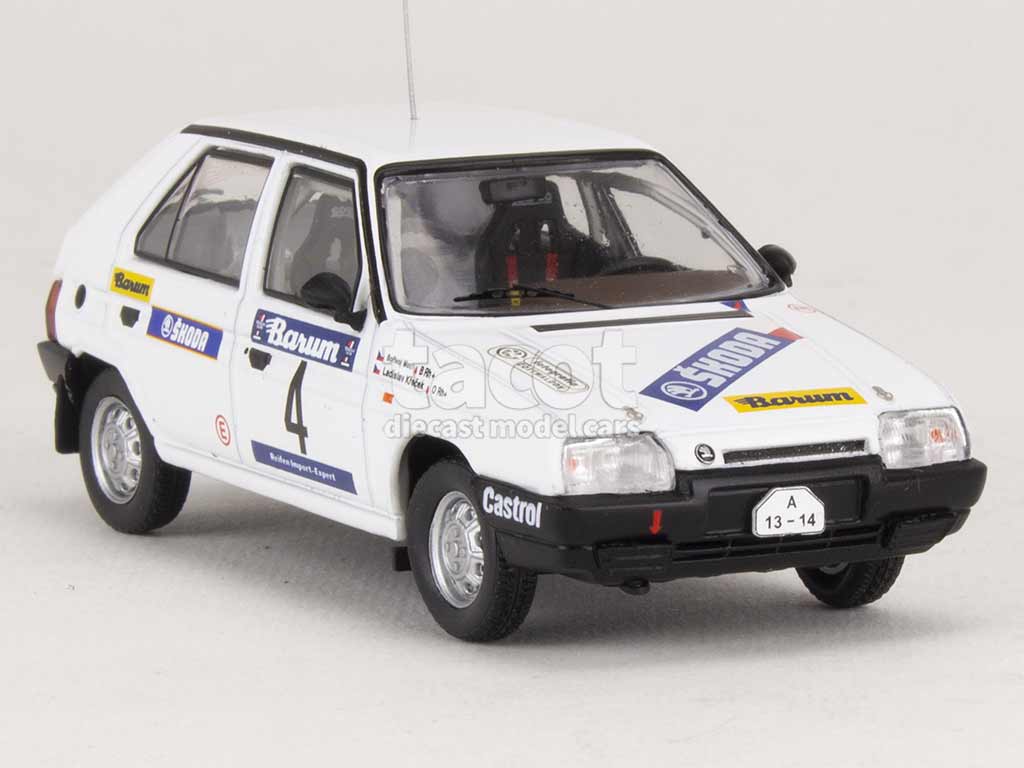 100221 Skoda 136L Favorit Valasska Zima Rally 1989