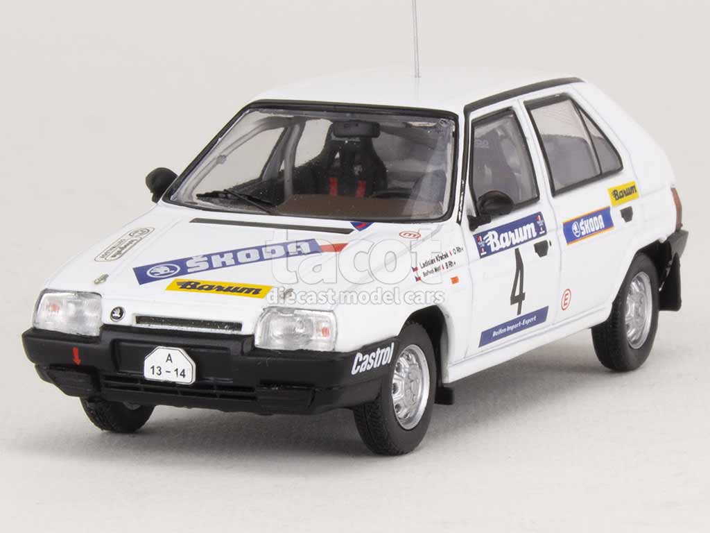 100221 Skoda 136L Favorit Valasska Zima Rally 1989
