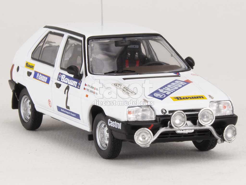 100222 Skoda 136L Favorit Valasska Zima Rally 1989