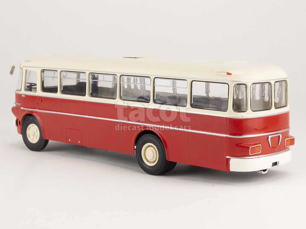 100320 Ikarus 620 Autobus