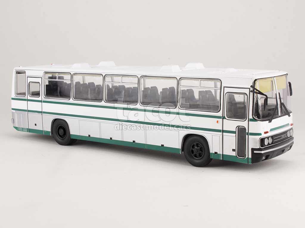 100323 Ikarus 250.59 Autobus