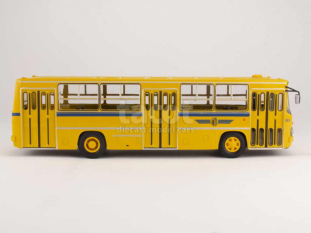 MODEL CARS Ikarus-260 Soviet Bus 1:43