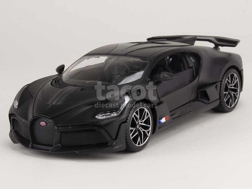 100416 Bugatti Divo 2019