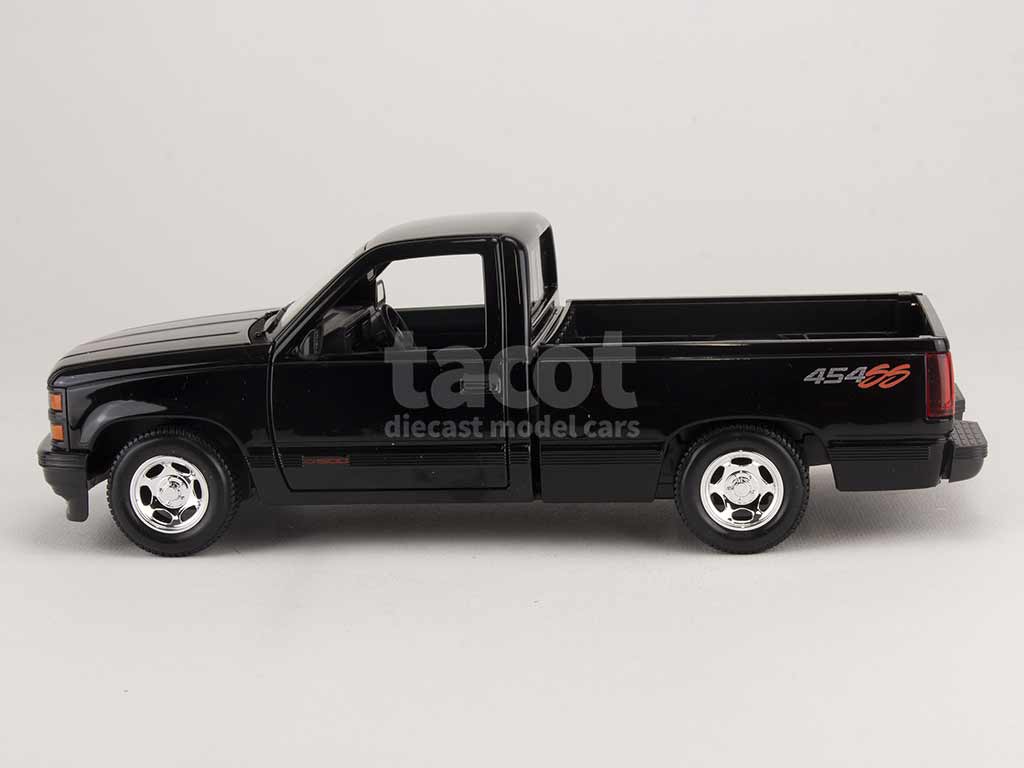 100418 Chevrolet 454 SS Pick-Up 1993