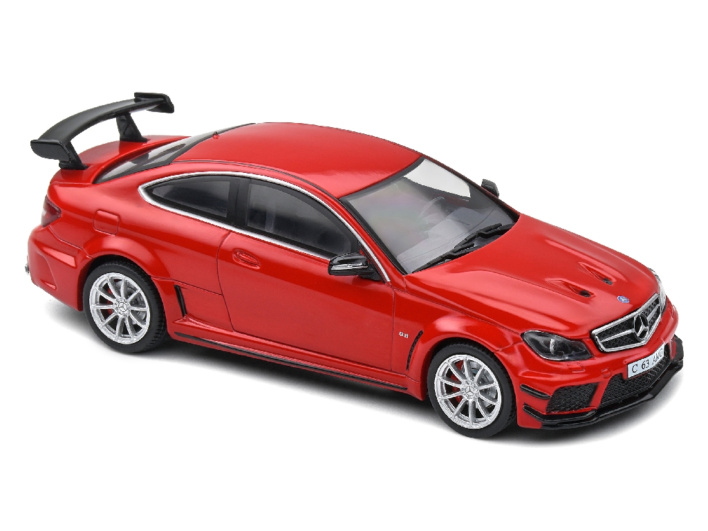 100465 Mercedes C63 AMG Coupé Black Series 2012