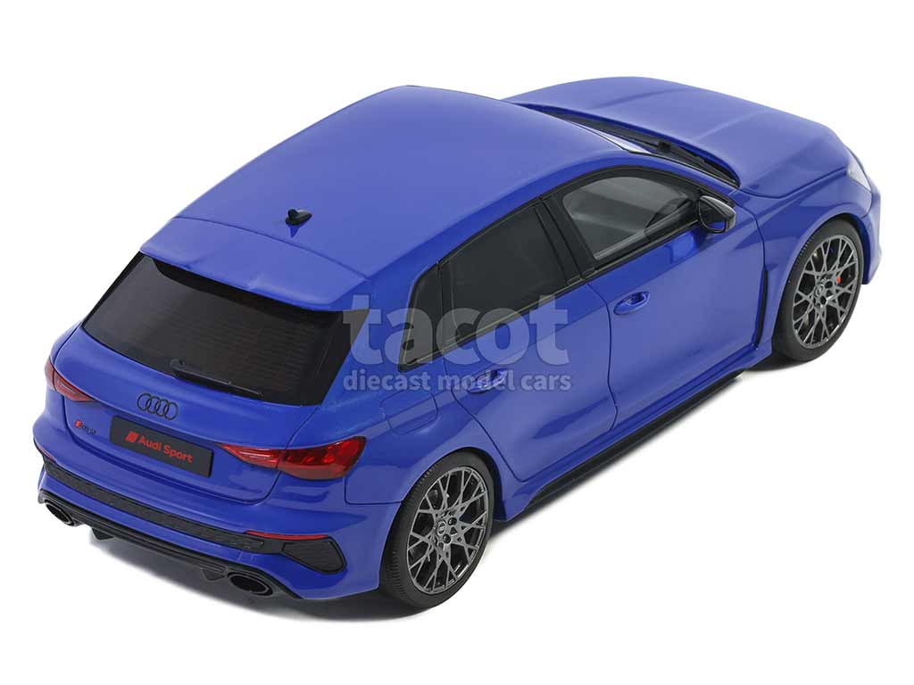 100560 Audi New RS3 Sportback Performance Edition 2022