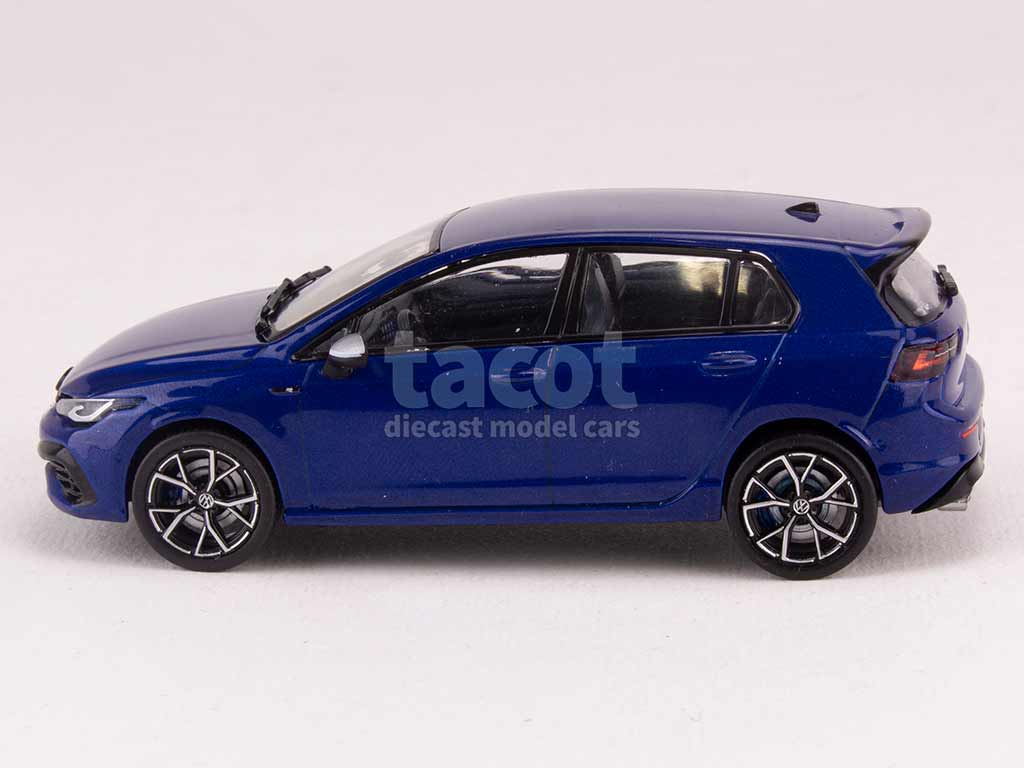 100579 Volkswagen Golf VIII R 2021